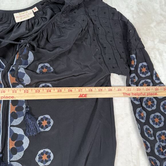 Rungolee Silk Blouse Black Gray Embroidered Beaded Women’s Size Small Boho - Picture 6 of 7